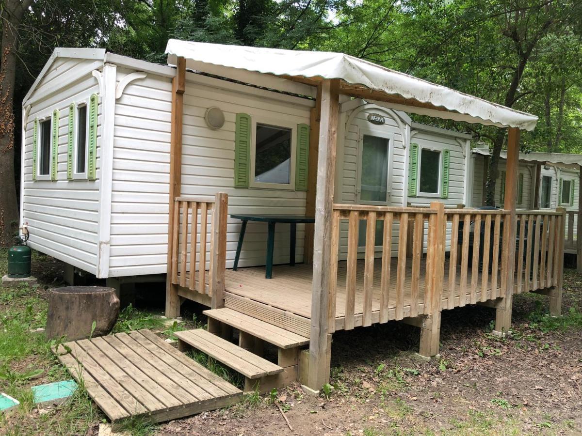 Camping Du Lion Bourg-Saint-Andeol Luaran gambar